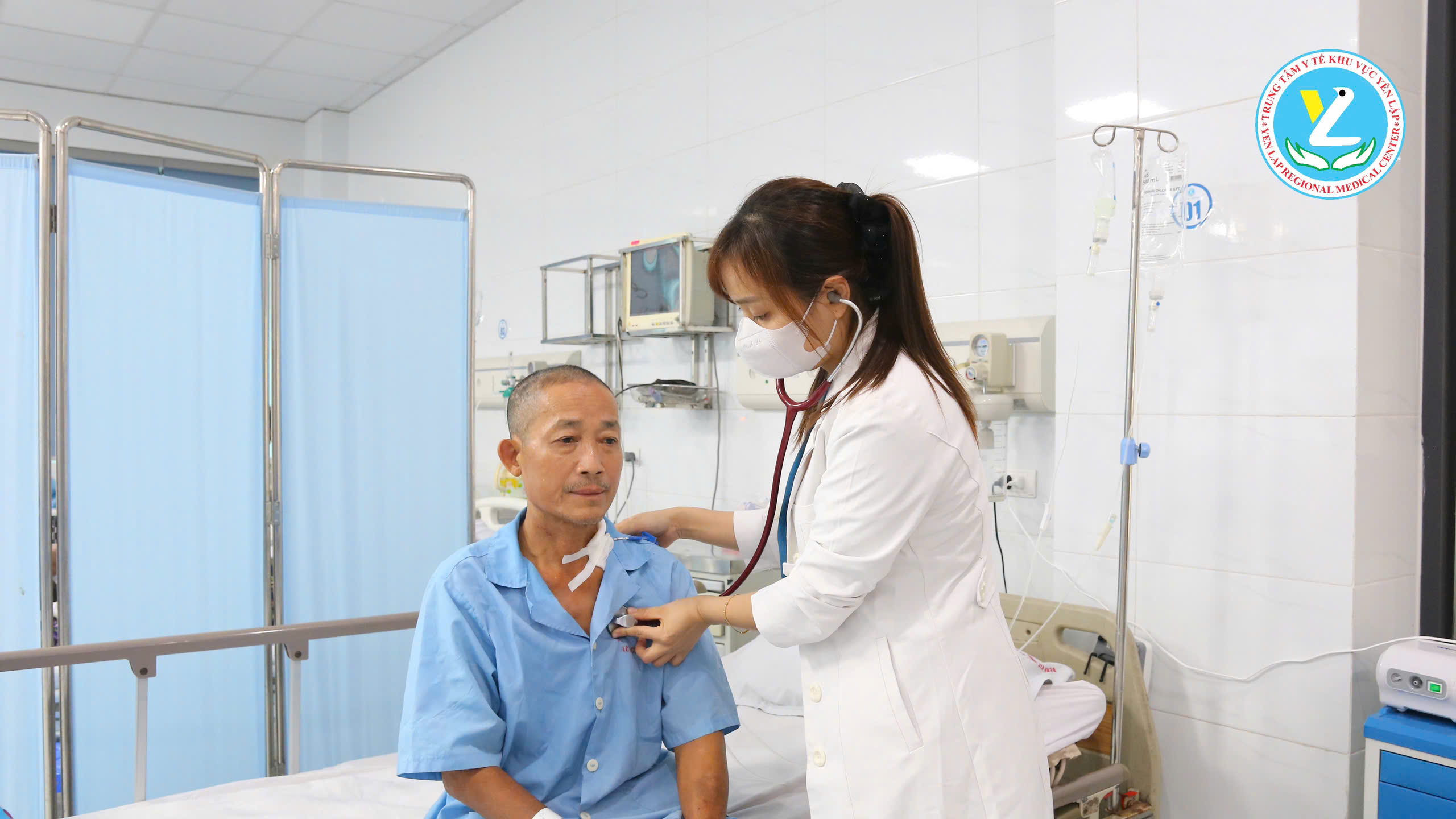 Hình ảnh sau 02 ngày điều trị, Người bệnh được cai thở máy và thở oxy khí phòng.